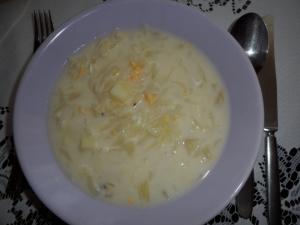 Bílá zelná polévka